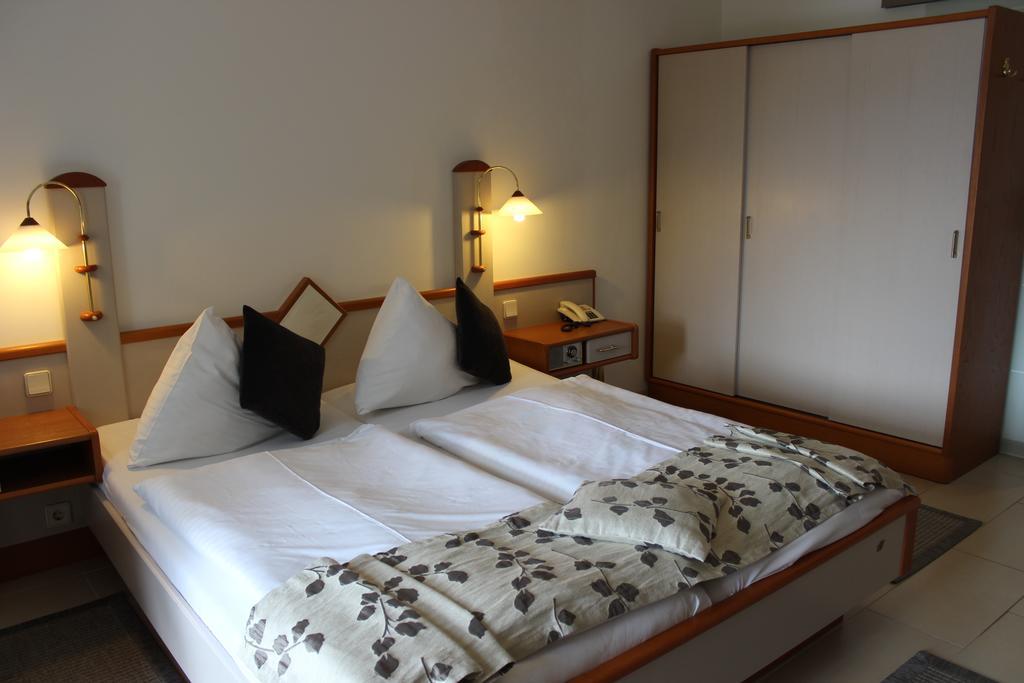 Seehotel Paulitsch Velden am Wörthersee Szoba fotó